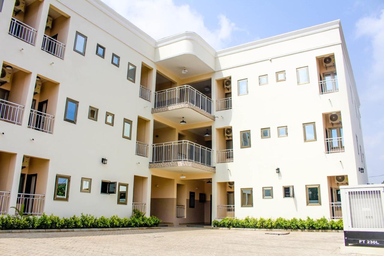 High Level Apartment Haatso Luaran gambar