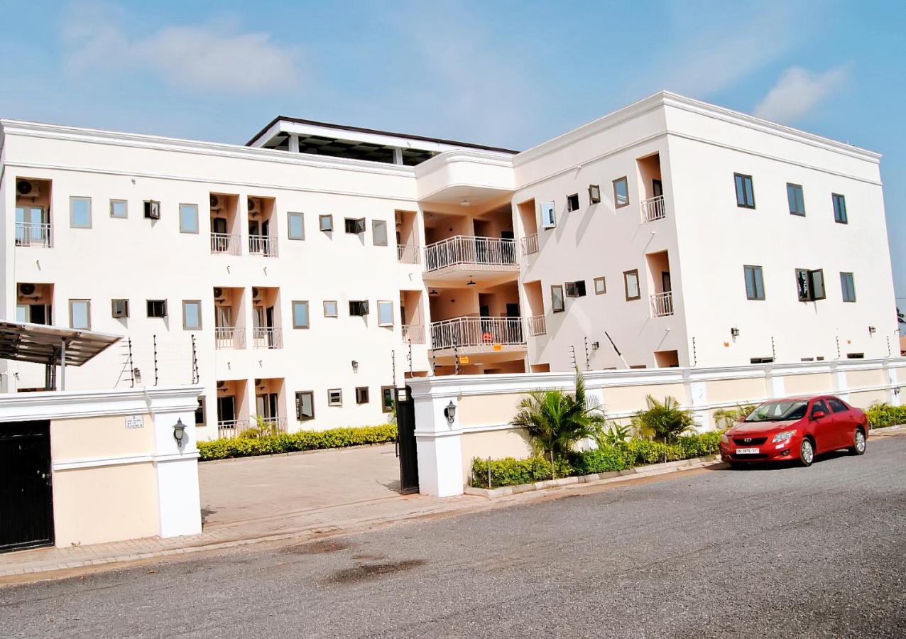 High Level Apartment Haatso Luaran gambar