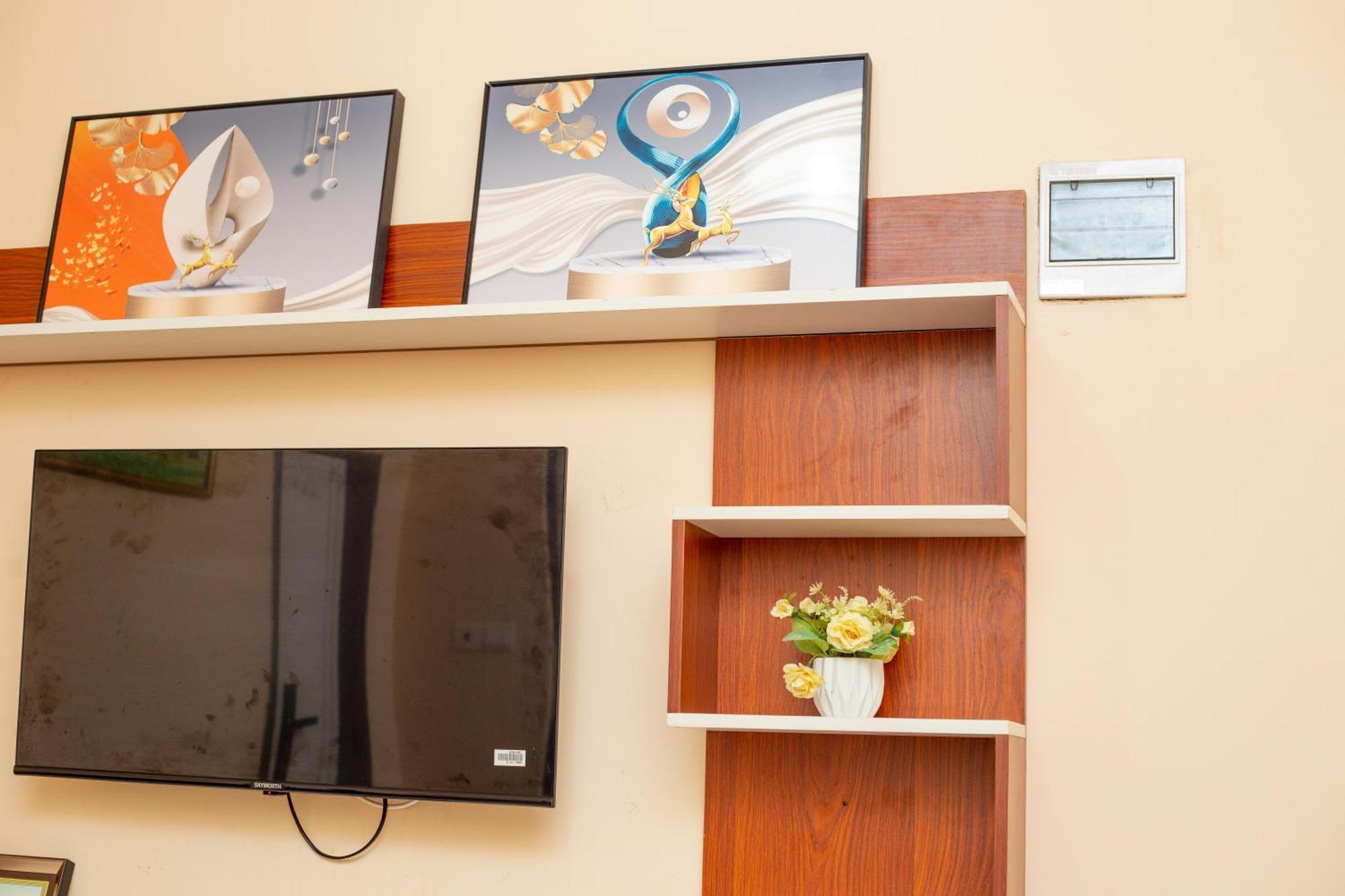 High Level Apartment Haatso Luaran gambar